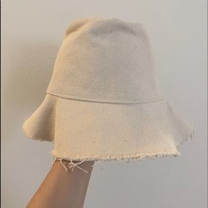 Mango women‘s canvas white bucket hat 99% New